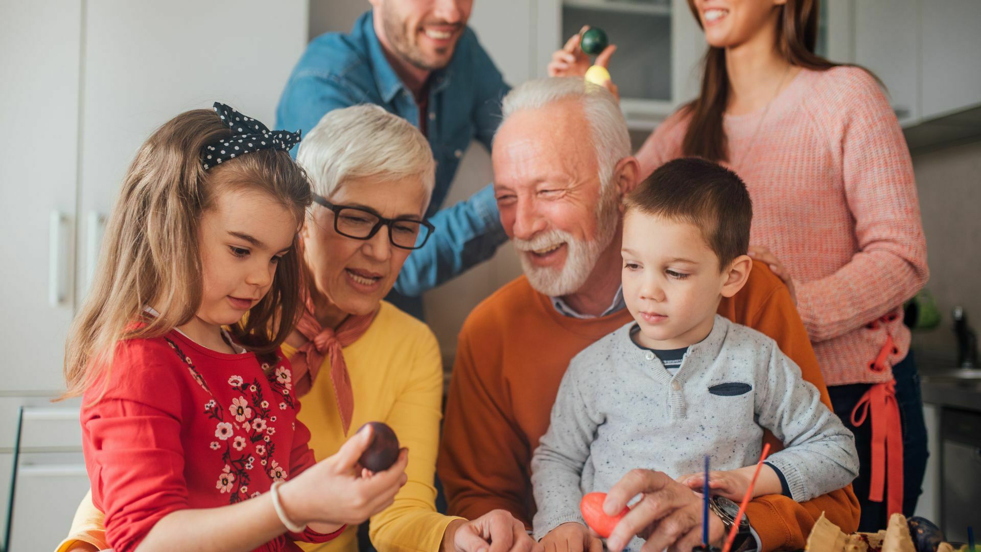 Canada Welcoming Twice as Many Parents and Grandparents in 2022